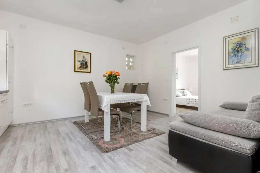 Apartman Buki **** 0*, Split Croatia